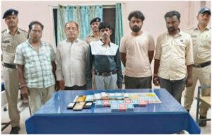 1 lakh 39 thousand six hundred cash seized including 9 motorcycles, 5 mobiles, 5 accused