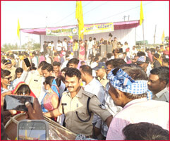 CSP also danced to the beats of Mandal, Bhagoria market turned saffron May