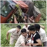 Mini truck fell into a 400 feet deep ditch, two seriously injured