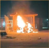 Students rioted, set vehicles on fire, professor found dead in room